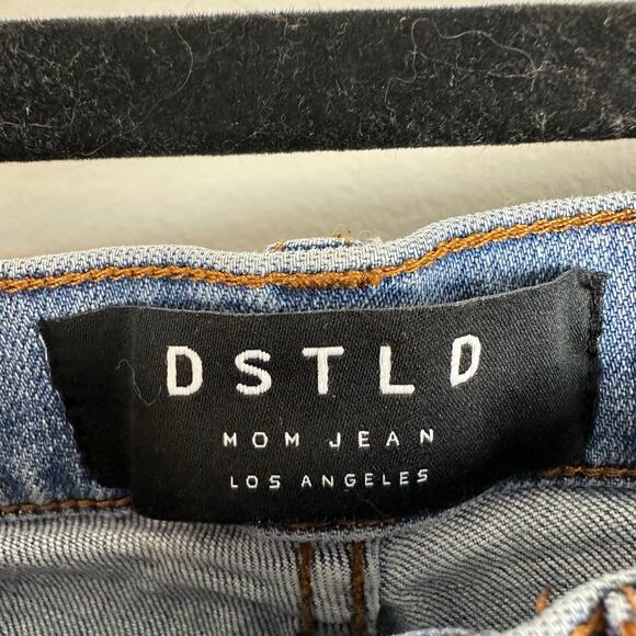 DSTLD Womens High Rise Button Fly Distressed Mom Medium Wash Blue Jeans 26 x 30 - Picture 8 of 11